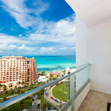 Krystal Grand Cancun All Inclusive Exterior photo